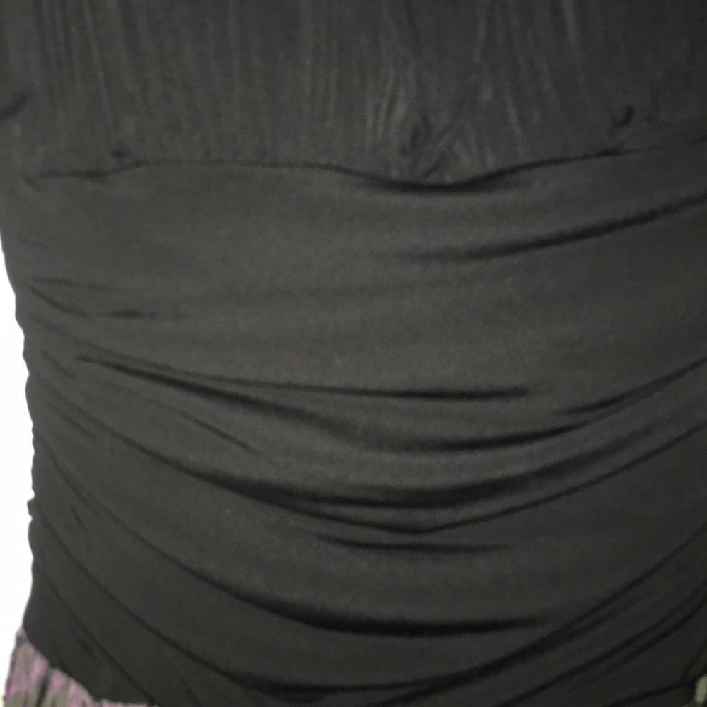 Beautiful black and purple formal dress - Picture 4 of 7